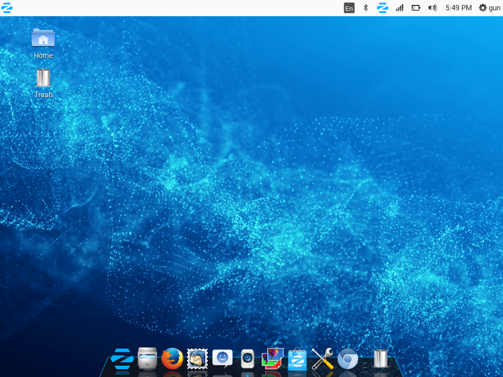 Here is the desktop shot using Shutter for the osx look changer thingy